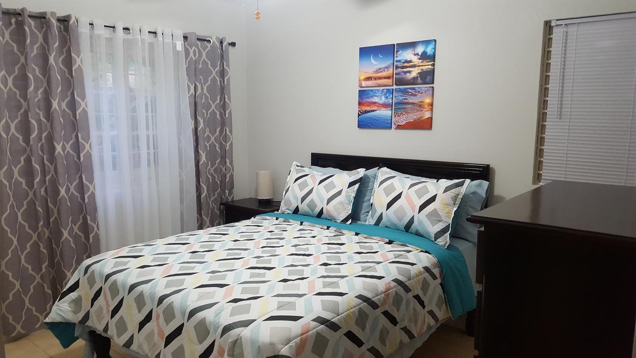 Tallyman Apt Montego Bay Luaran gambar